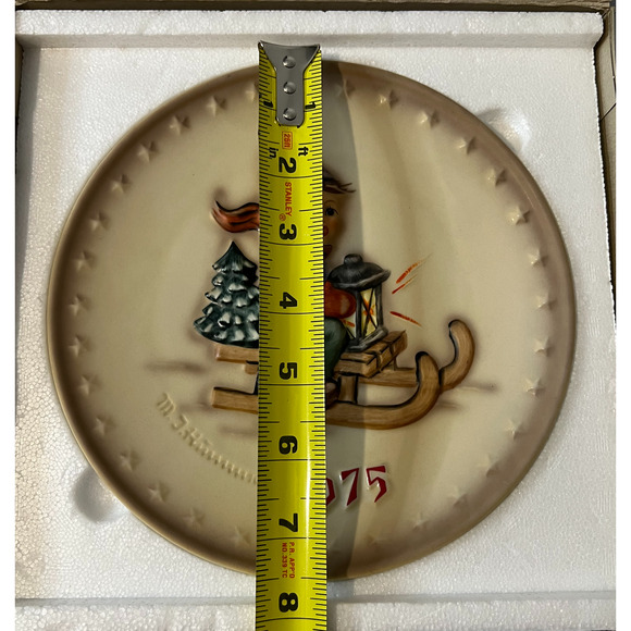 Vintage 1975 M.J. Hummel Plate 5th Anniversary Plate Collectible Original Box - Picture 3 of 11